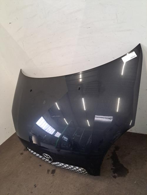 Image Capot - TOYOTA YARIS 1