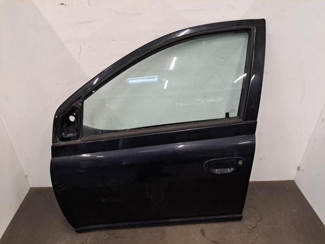 Image Porte avant gauche - TOYOTA YARIS 1