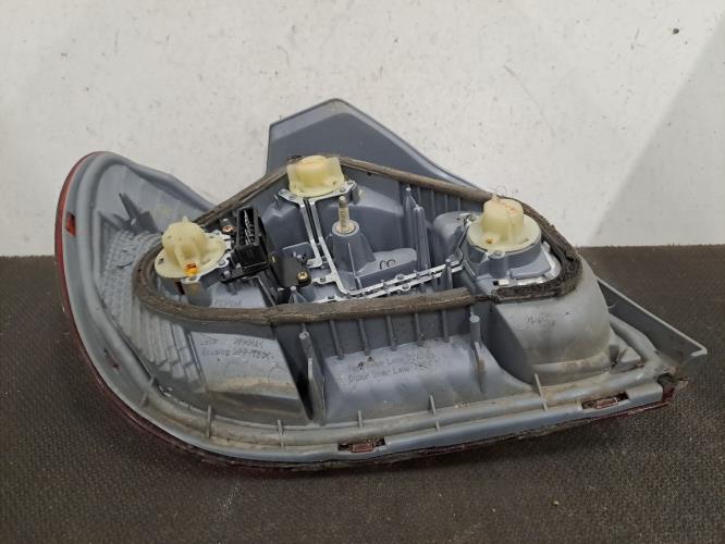 Image Feu arriere principal droit (feux) - TOYOTA YARIS 1