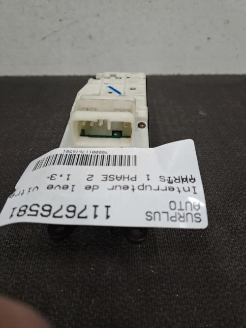 Image Interrupteur de leve vitre avant gauche - TOYOTA YARIS 1
