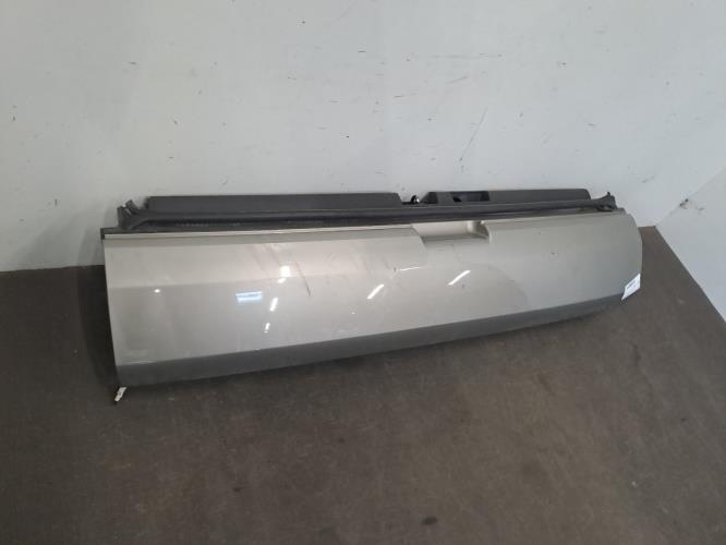 Image Hayon inferieur - PEUGEOT 3008 1