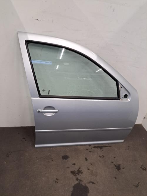 Image Porte avant droit - VOLKSWAGEN GOLF 4