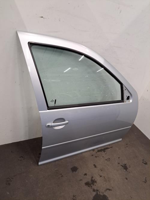 Image Porte avant droit - VOLKSWAGEN GOLF 4