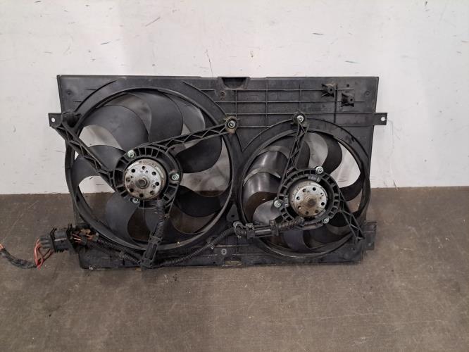 Image Moto ventilateur radiateur - VOLKSWAGEN GOLF 4