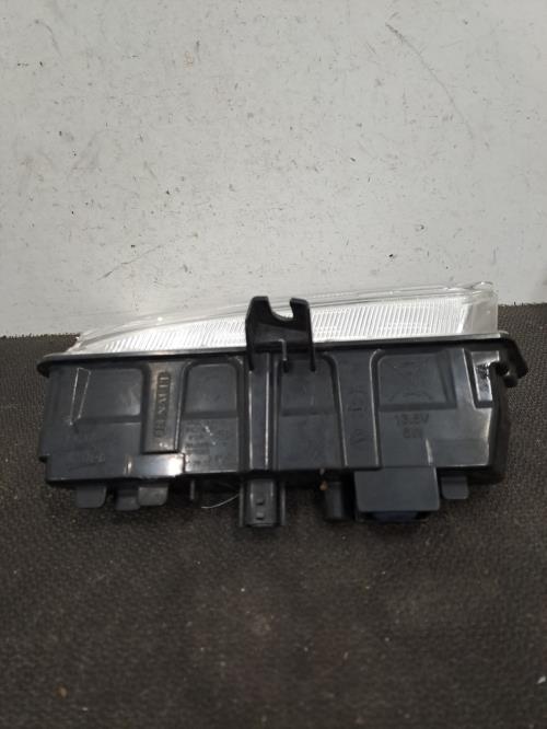 Image Feu diurne avant gauche - RENAULT CLIO 4