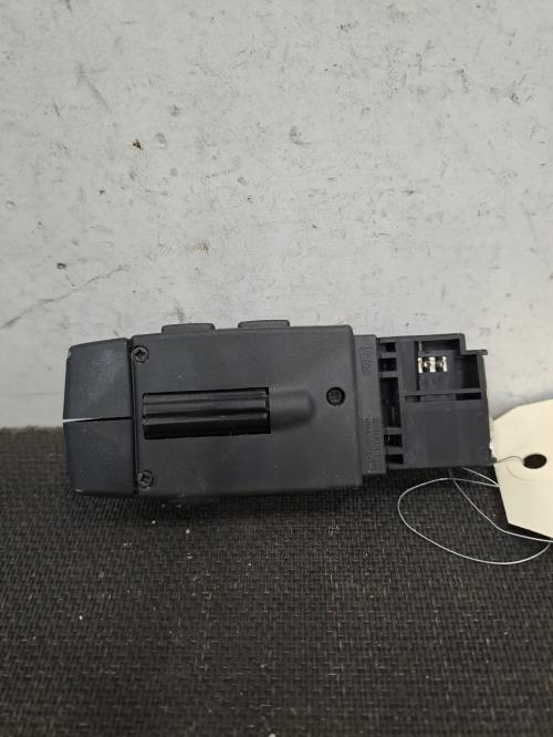 Image Commande autoradio - RENAULT CLIO 4