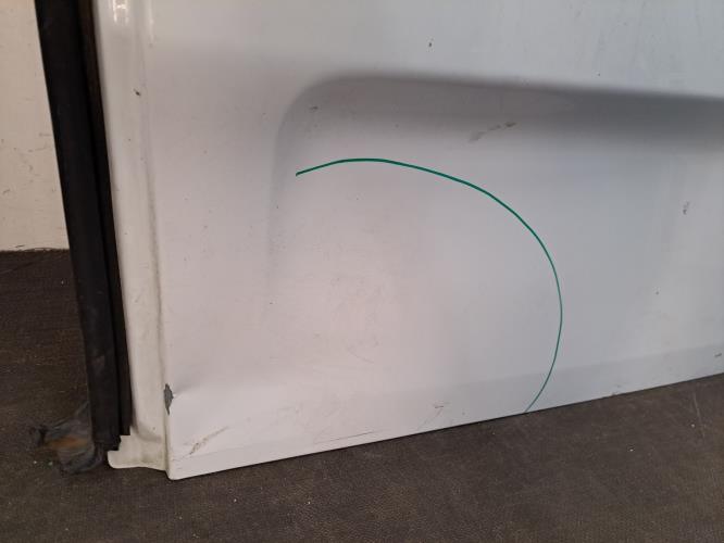 Image Porte de coffre droit - OPEL VIVARO 2
