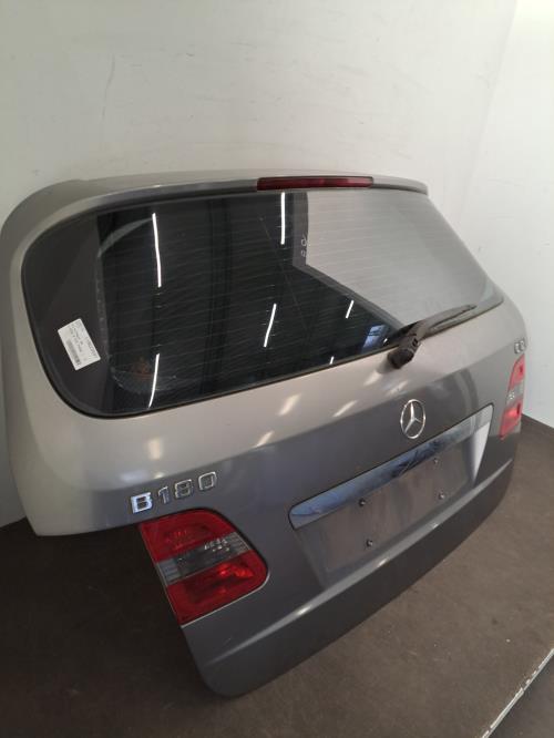 Image Malle/Hayon arriere - MERCEDES CLASSE B 245