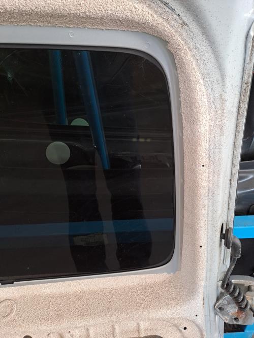 Image Porte de coffre gauche - HYUNDAI H1 2 STAREX