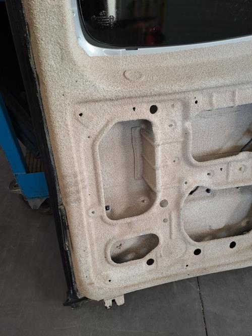 Image Porte de coffre gauche - HYUNDAI H1 2 STAREX