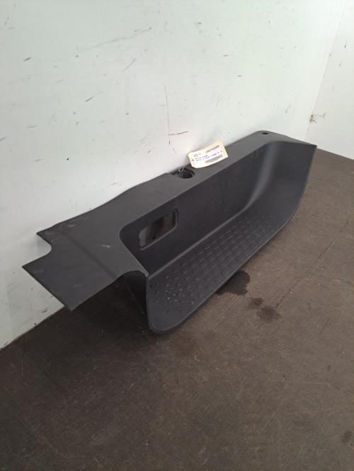 Image Marche pieds - RENAULT TRAFIC 3 COURT