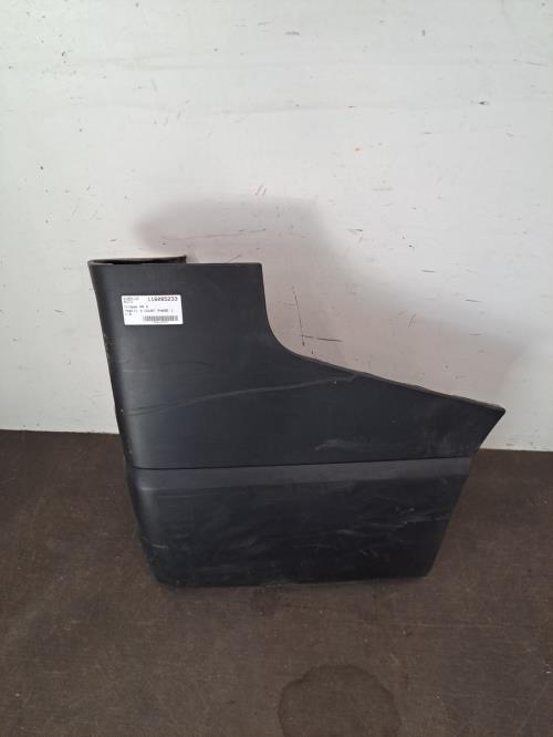 Image Crosse arriere droit - RENAULT TRAFIC 3 COURT