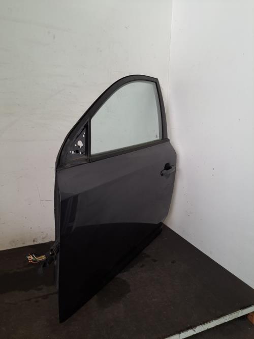 Image Porte avant gauche - KIA CEE-D 1