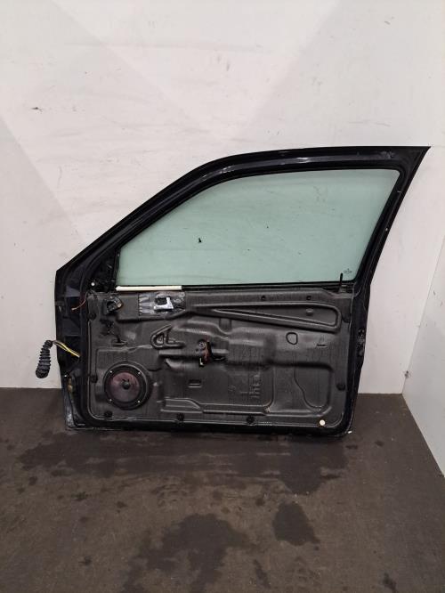 Image Porte avant droit - VOLKSWAGEN POLO 3