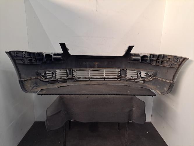 Image Pare choc avant - VOLKSWAGEN PASSAT 4