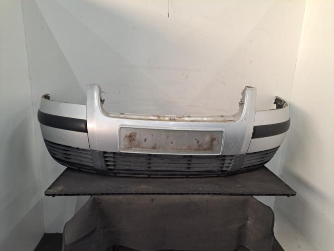 Image Pare choc avant - VOLKSWAGEN PASSAT 4