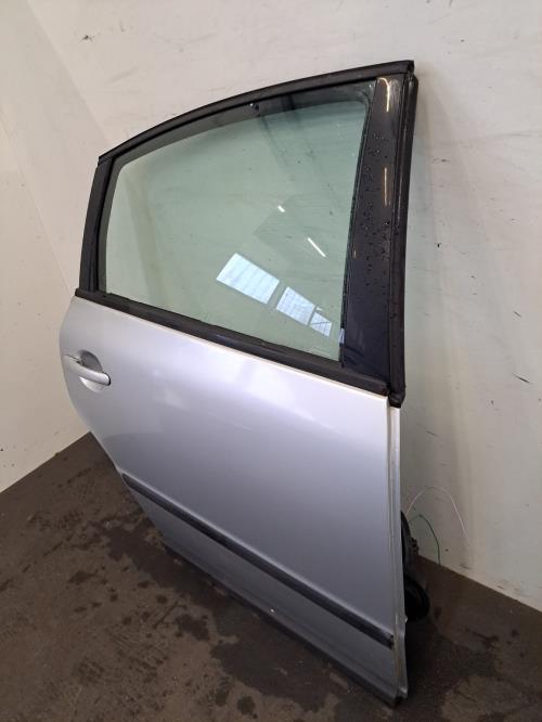 Image Porte arriere droit - VOLKSWAGEN PASSAT 4