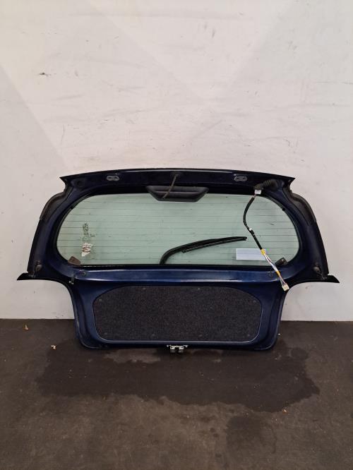 Image Malle/Hayon arriere - TOYOTA YARIS 1