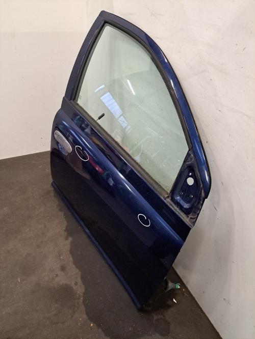 Image Porte avant droit - TOYOTA YARIS 1