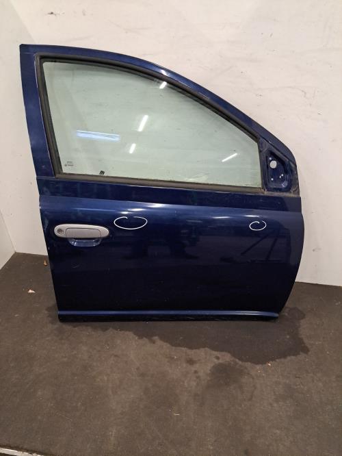 Image Porte avant droit - TOYOTA YARIS 1
