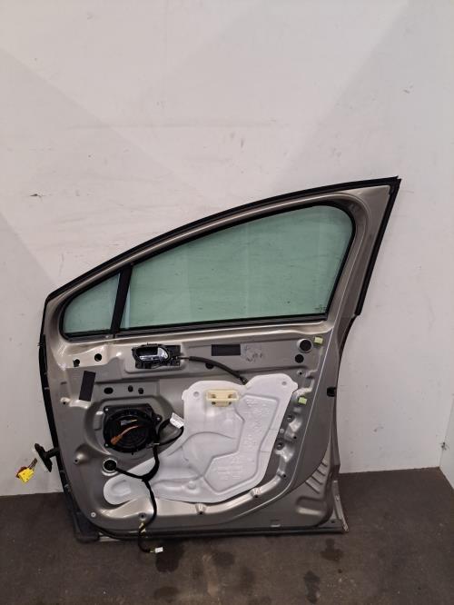 Image Porte avant droit - PEUGEOT 5008 1