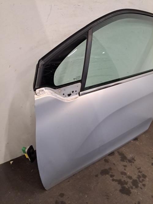 Image Porte avant gauche - PEUGEOT 208 1