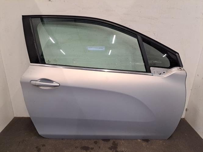Image Porte avant droit - PEUGEOT 208 1