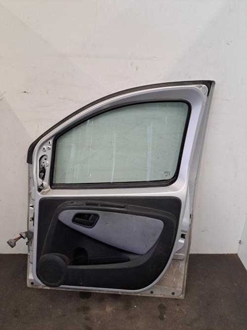 Image Porte avant droit - PEUGEOT BIPPER