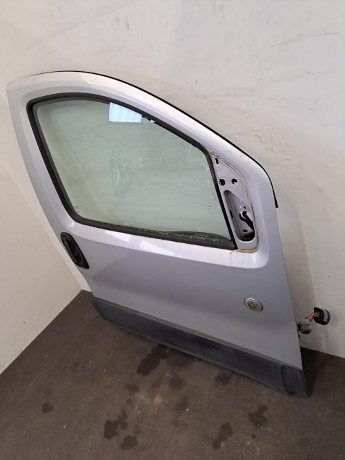 Image Porte avant droit - PEUGEOT BIPPER