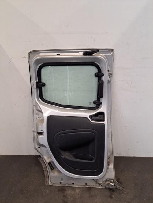 Image Porte laterale gauche - PEUGEOT BIPPER