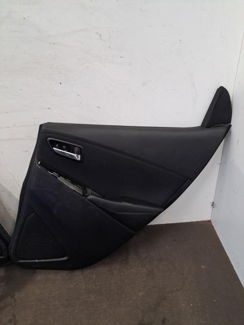 Image Interieur complet - MAZDA 2 3