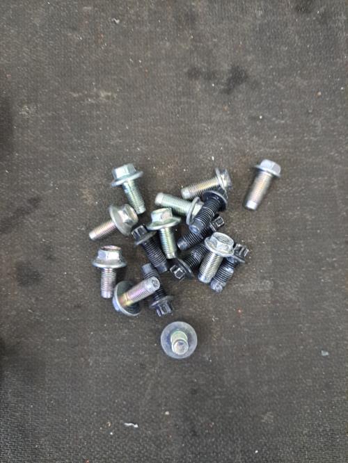 Image Interieur complet - MAZDA 2 3