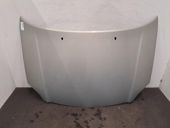 Image Capot - TOYOTA AVENSIS 2