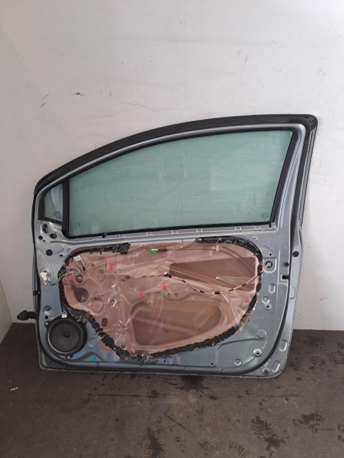 Image Porte avant droit - TOYOTA YARIS 2