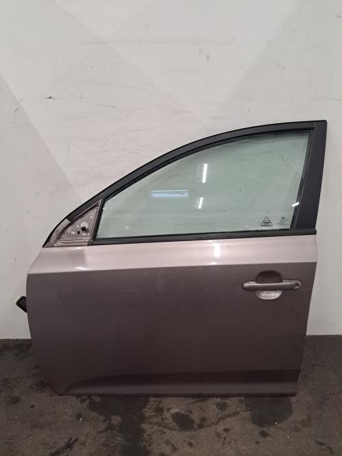 Image Porte avant gauche - KIA CEE-D 1