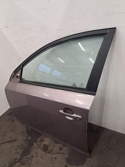 Image Porte avant gauche - KIA CEE-D 1