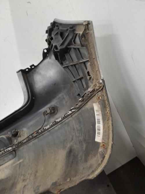 Image Pare choc arriere - VOLKSWAGEN GOLF 5