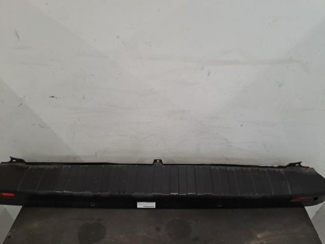 Image Pare chocs centrale arriere (utilitaire) - OPEL VIVARO 2