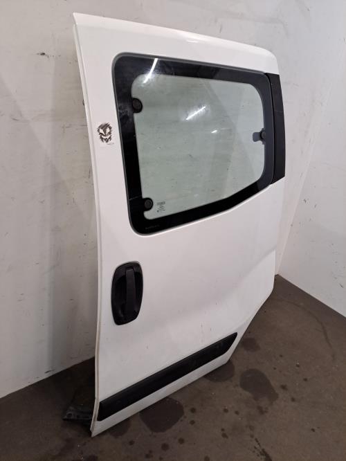 Image Porte laterale gauche - CITROEN NEMO