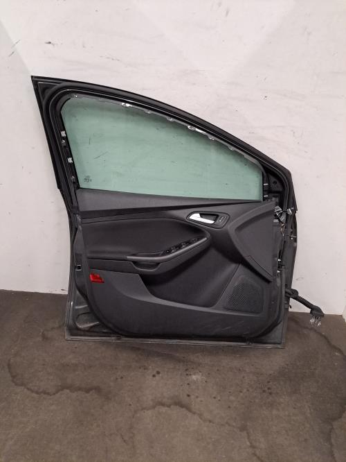 Image Porte avant gauche - FORD FOCUS 3