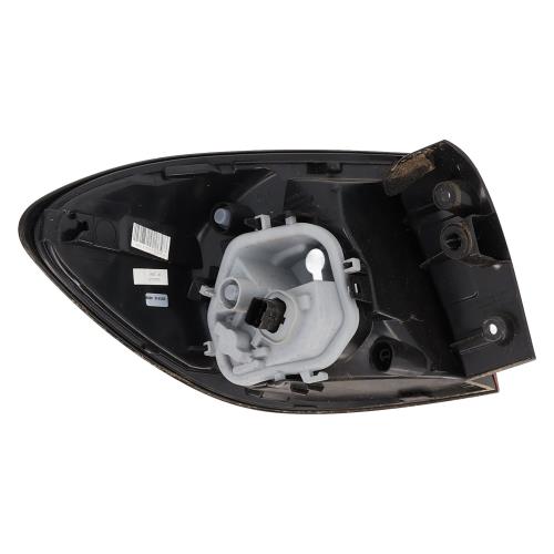 Image Feu arriere principal droit (feux) - RENAULT CAPTUR 1