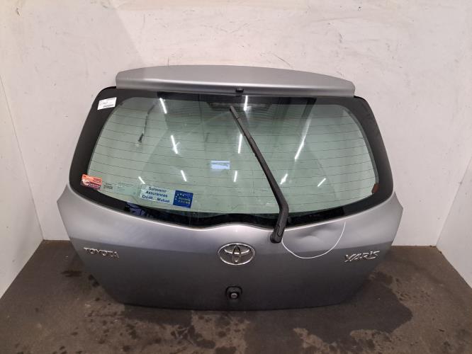 Image Malle/Hayon arriere - TOYOTA YARIS 2