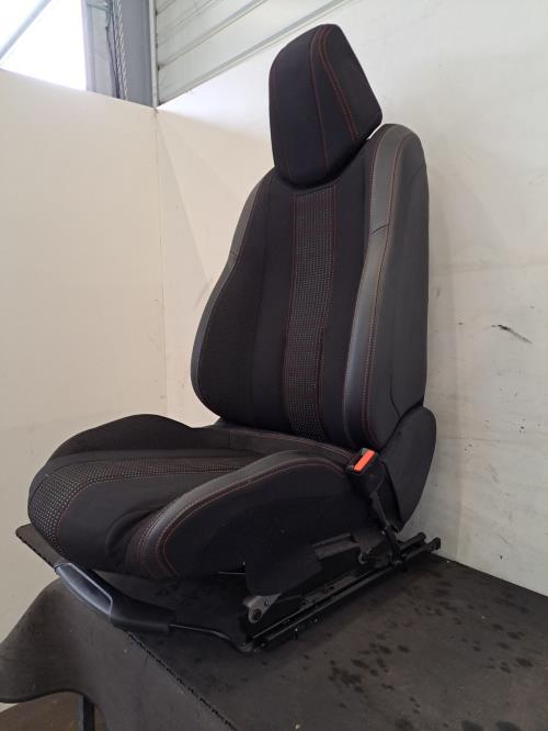 Image Interieur complet - PEUGEOT 308 2