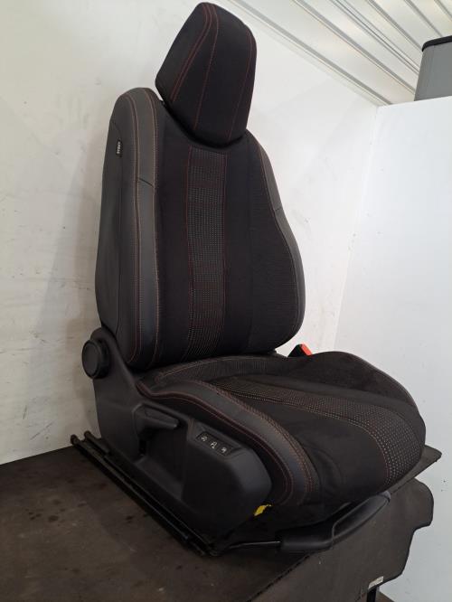 Image Interieur complet - PEUGEOT 308 2