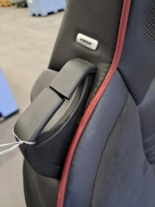 Image Siege avant droit - MAZDA MX5 4