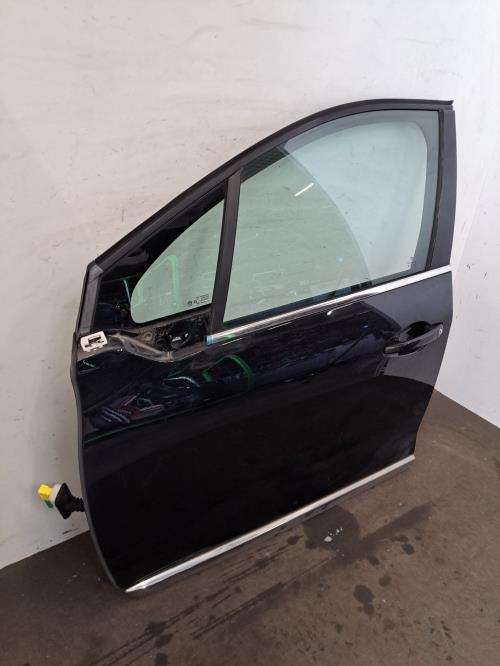 Image Porte avant gauche - PEUGEOT 2008 1