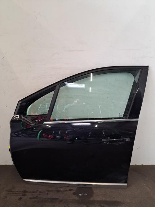 Image Porte avant gauche - PEUGEOT 2008 1