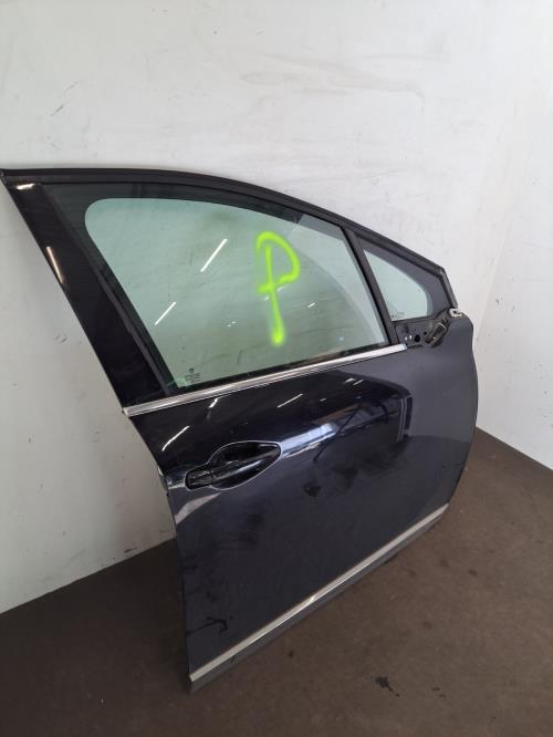 Image Porte avant droit - PEUGEOT 2008 1
