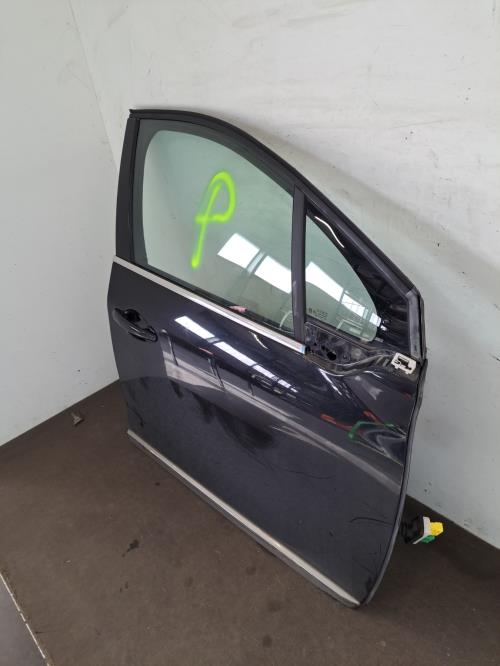Image Porte avant droit - PEUGEOT 2008 1
