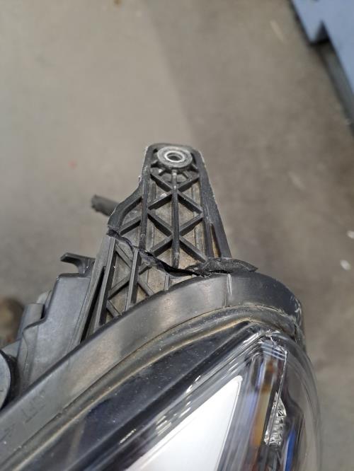 Image Optique avant principal gauche (feux)(phare) - VOLVO V 40 2
